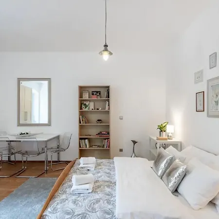 Apartahotel Apartment Comfy